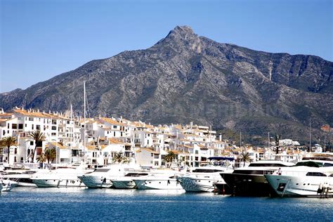 puerto banus tourism.